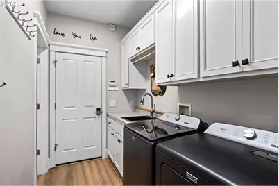 3489 Riverplace Dr, Eugene, OR 97401 - Photo 31