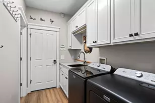 3489 Riverplace Dr, Eugene, OR 97401 - Photo 31