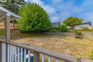 1138 Oregon Ave, Coos Bay, OR 97420 - Photo 31