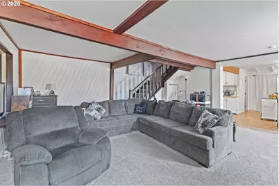 1138 Oregon Ave, Coos Bay, OR 97420 - Photo 11