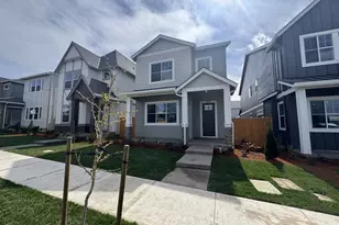 16894 SW Cairn Ln, King City, OR 97140 - Photo 1