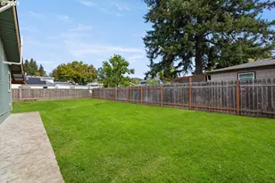 9929 SE Brandeis St, Clackamas, OR 97015 - Photo 23