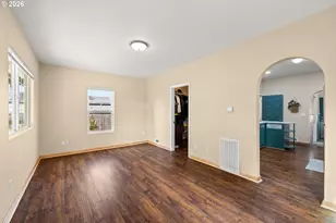 9929 SE Brandeis St, Clackamas, OR 97015 - Photo 9