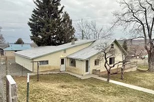 455 W 3rd St, Long Creek, OR 97856 - Photo 15