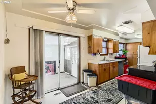 14031 SE Rhone St, Portland, OR 97236 - Photo 7