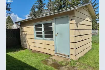 14031 SE Rhone St, Portland, OR 97236 - Photo 21