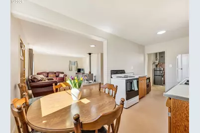 92277 Youngs River Rd, Astoria, OR 97103 - Photo 9