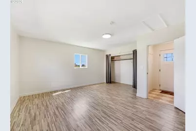 92277 Youngs River Rd, Astoria, OR 97103 - Photo 15