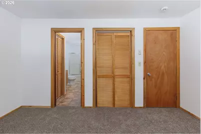 691 SE Jetty Ave, Lincoln City, OR 97367 - Photo 23