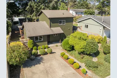 691 SE Jetty Ave, Lincoln City, OR 97367 - Photo 39