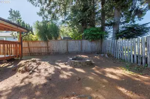 691 SE Jetty Ave, Lincoln City, OR 97367 - Photo 33