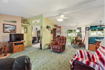 1206 N US Highway 197, Maupin, OR 97037 - Photo 3