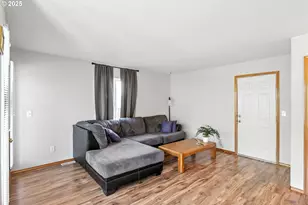 15157 SE 130th Dr, Clackamas, OR 97015 - Photo 9