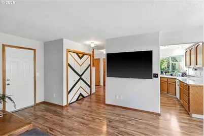 15157 SE 130th Dr, Clackamas, OR 97015 - Photo 11