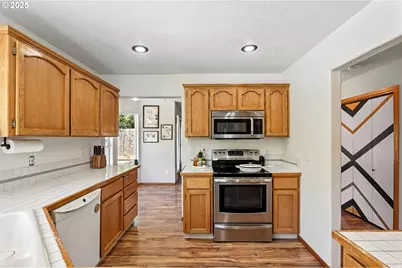 15157 SE 130th Dr, Clackamas, OR 97015 - Photo 7