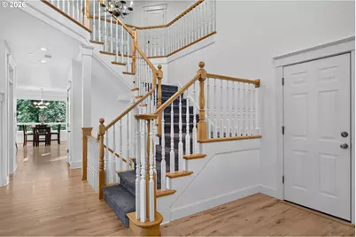 12574 SW Autumnview St, Portland, OR 97224 - Photo 9