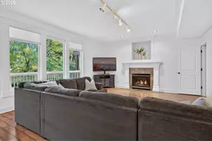 12574 SW Autumnview St, Portland, OR 97224 - Photo 37