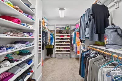 12574 SW Autumnview St, Portland, OR 97224 - Photo 27