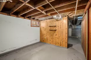 5325-5327 NE Davis St, Portland, OR 97213 - Photo 23