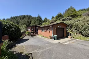 19921 Whaleshead Rd, Brookings, OR 97415 - Photo 5