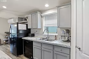 644 Main St, Yoncalla, OR 97499 - Photo 27