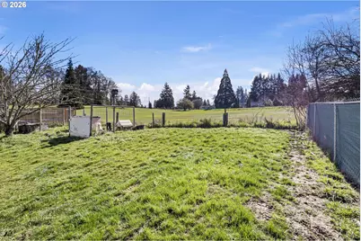 644 Main St, Yoncalla, OR 97499 - Photo 13