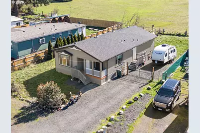 644 Main St, Yoncalla, OR 97499 - Photo 1