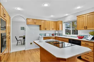 6889 SW Hollybrook Ct, Wilsonville, OR 97070 - Photo 13