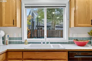 6889 SW Hollybrook Ct, Wilsonville, OR 97070 - Photo 17