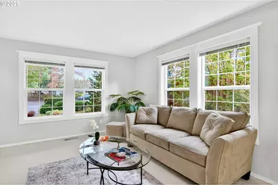 6889 SW Hollybrook Ct, Wilsonville, OR 97070 - Photo 7