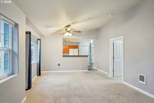 10654 NE Holly St, Hillsboro, OR 97006 - Photo 9