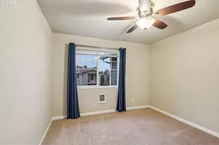 10654 NE Holly St, Hillsboro, OR 97006 - Photo 23