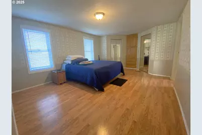 98609 Camellia Dr, Brookings, OR 97415 - Photo 37