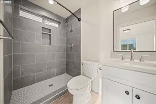 12300 Meadowlawn Dr, Oregon City, OR 97045 - Photo 23