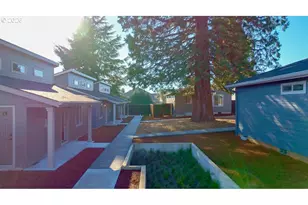 12300 Meadowlawn Dr, Oregon City, OR 97045 - Photo 37