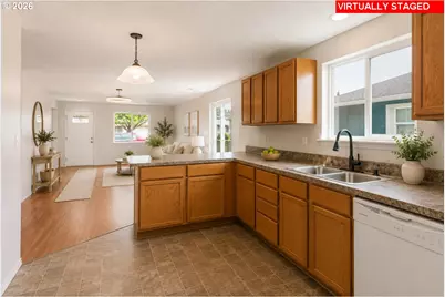 1115 E 11th St, Lafayette, OR 97127 - Photo 13