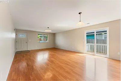 1115 E 11th St, Lafayette, OR 97127 - Photo 9