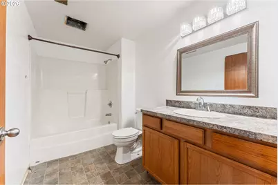 1115 E 11th St, Lafayette, OR 97127 - Photo 23