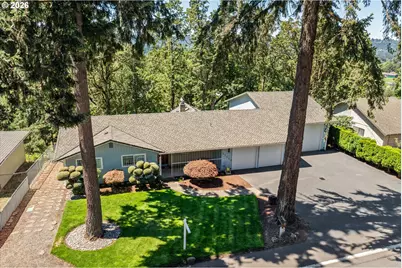 17243 SE Oatfield Rd, Milwaukie, OR 97267 - Photo 3