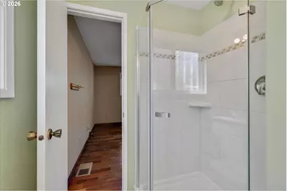 17243 SE Oatfield Rd, Milwaukie, OR 97267 - Photo 23