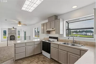 13000 NE 66th Ave, Vancouver, WA 98686 - Photo 15