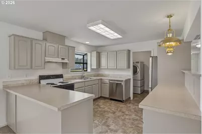 13000 NE 66th Ave, Vancouver, WA 98686 - Photo 13