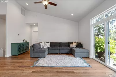 1280 Westwood Dr NW, Salem, OR 97304 - Photo 9