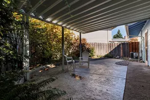 12720 SW Prince Albert St, King City, OR 97224 - Photo 23