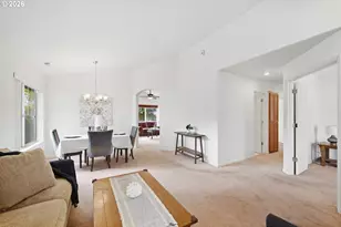 5440 Jeffrey Way, Eugene, OR 97402 - Photo 5