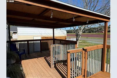 232 NE Ohio Ave, Bandon, OR 97411 - Photo 5