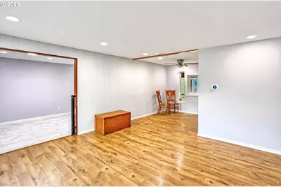 1175 SE 2nd St, Gresham, OR 97080 - Photo 5