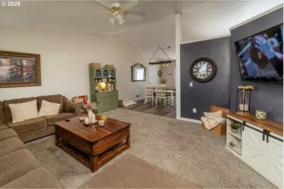 6631 NW Puckett Rd, Prineville, OR 97754 - Photo 3