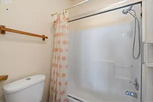 19097 SW Wildcat Ln, Beaverton, OR 97007 - Photo 13