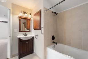 19097 SW Wildcat Ln, Beaverton, OR 97007 - Photo 37